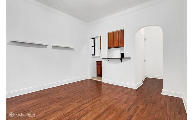 Rented by Douglas Elliman | media 7