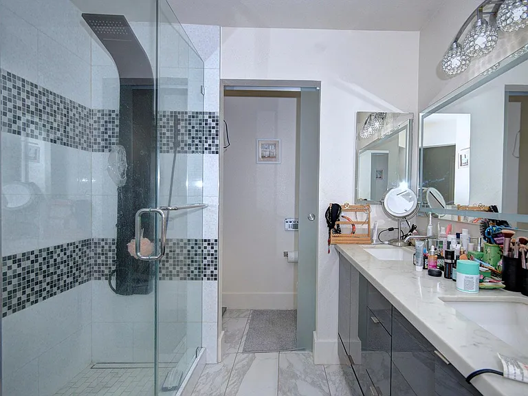 4152 Lucca Ct — Photo 12