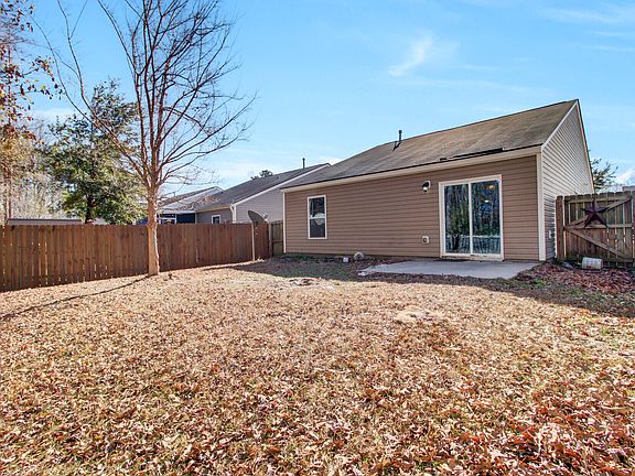 5th image of 114 Keaton Brook Dr