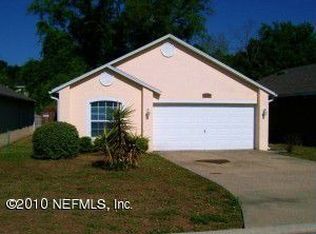 8382 Oak Crossing Dr W, Jacksonville, FL 32244
