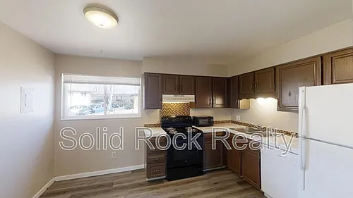 357 Gahart Dr #4 Photo 1