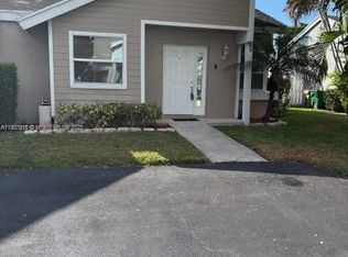 1141 SW 111th Way, Fort Lauderdale, FL 33324