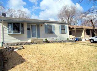1544 Pontmain Dr, Hazelwood, MO