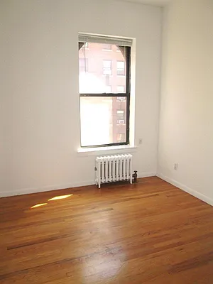 Rented by Keller Williams NYC | media 28