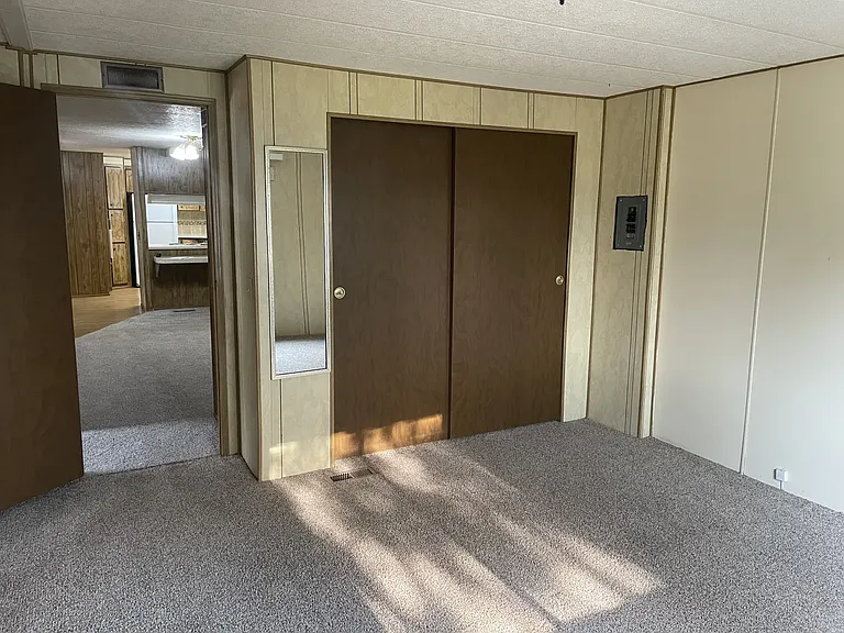 1859 E 425 N — Photo 31