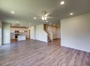 3008 Aiken Back Ln, La Grange, KY 40031
