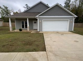 2548 Garden Dr, Benton, AR 72015