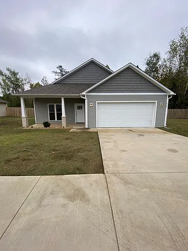 2548 Garden Dr Photo 1