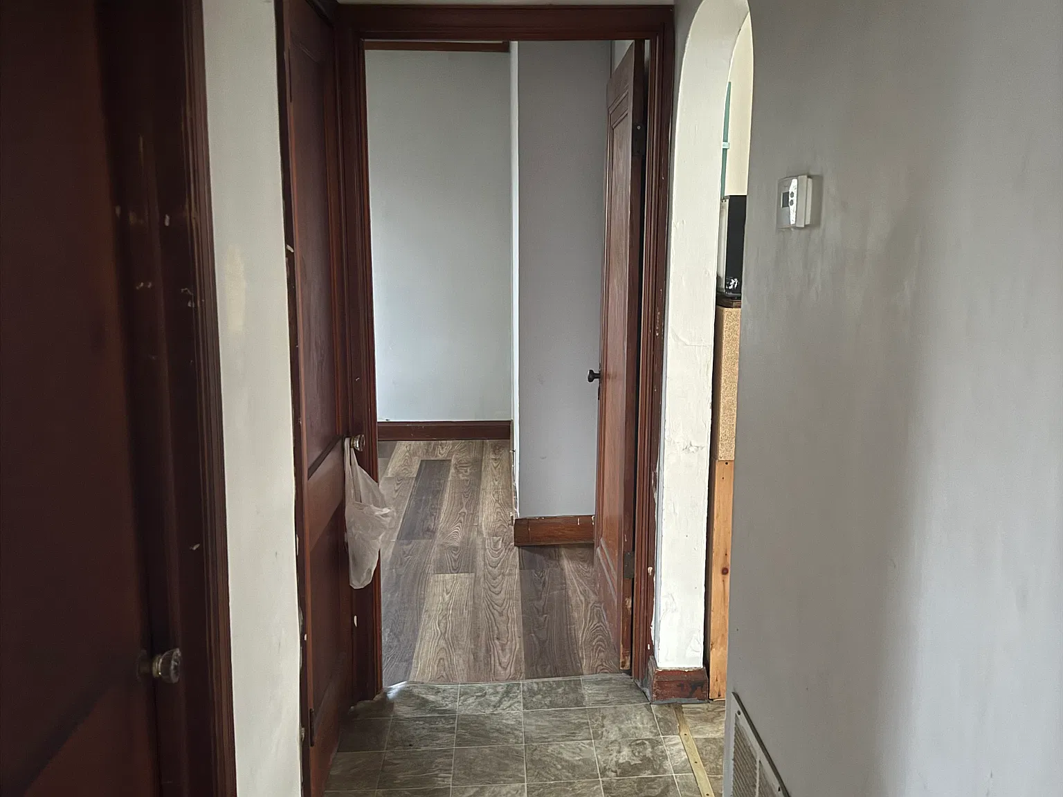 2 bed, 1000 sqft, $750 — Photo 4