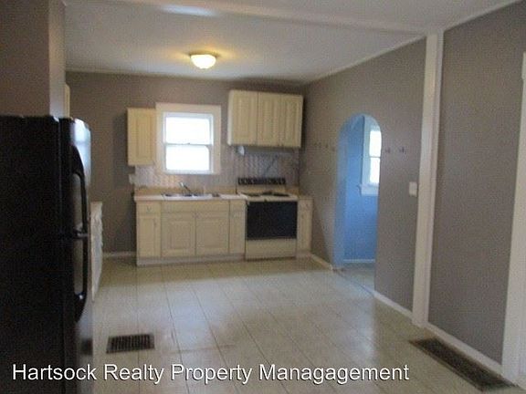 2nd image of 426 Orena Ave