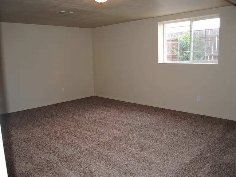 5032 W 12th Street Dr — Photo 25