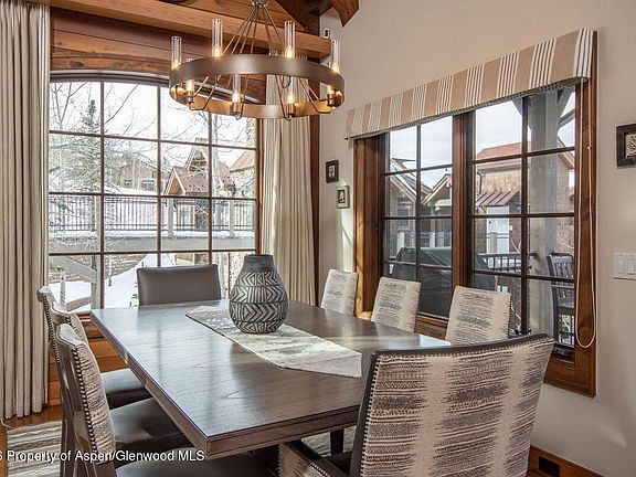 5th image of 425 Wood Rd #60