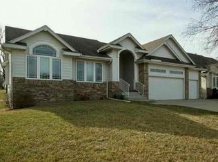 3218 Stanton Ave, Des Moines, IA 50321