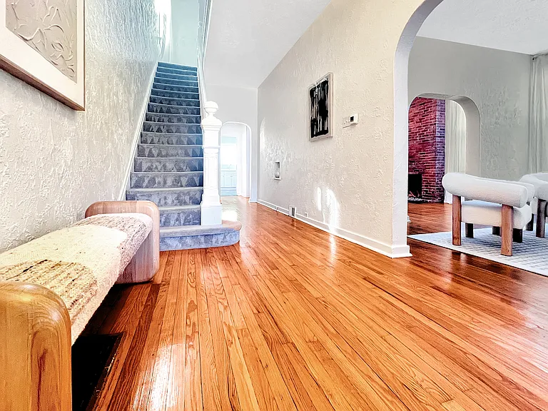 724 Maryland Ave — Photo 29