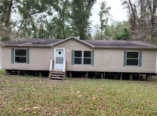647 SW Kentucky St, Fort White, FL 32038