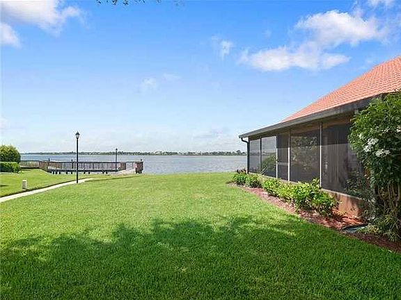 2nd image of 3505 SE Sandpiper Cir