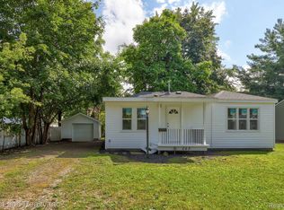 263 W Congress St, Caro, MI 48723