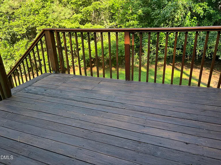 3901 Peppertree Pl — Photo 9