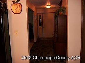 2nd image of 1165 Gloria Ct