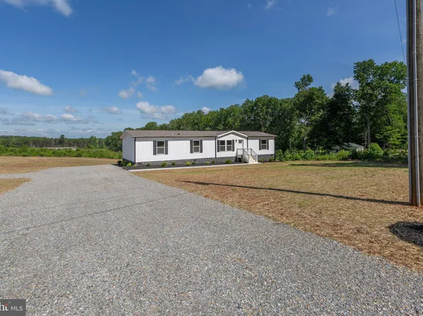 7255 Shannon Hill Rd, Louisa, VA 23093