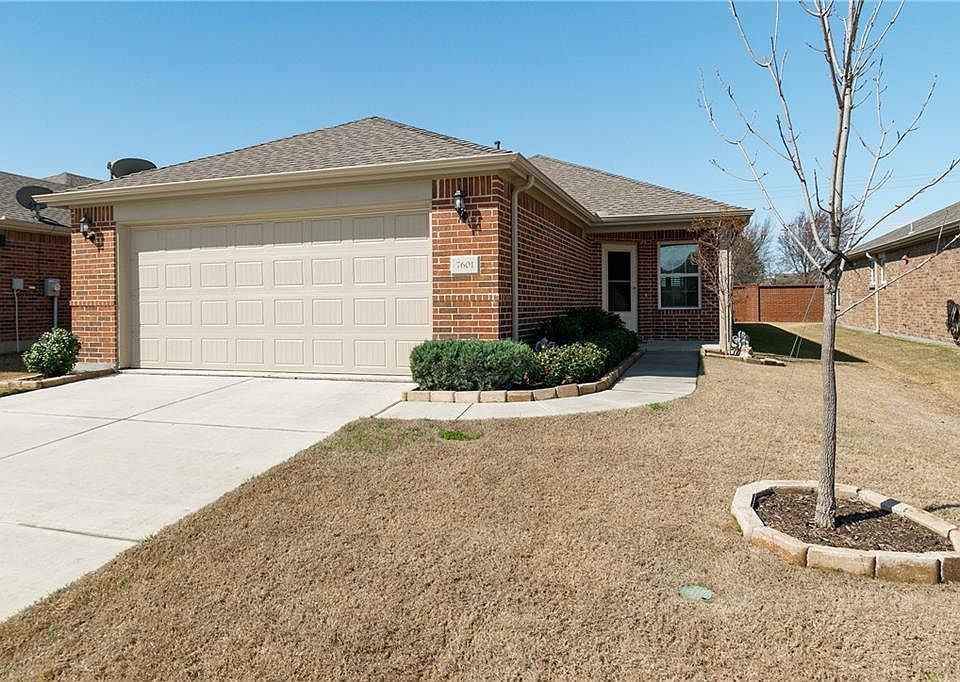 1st image of 7601 Gulf Breeze Ln