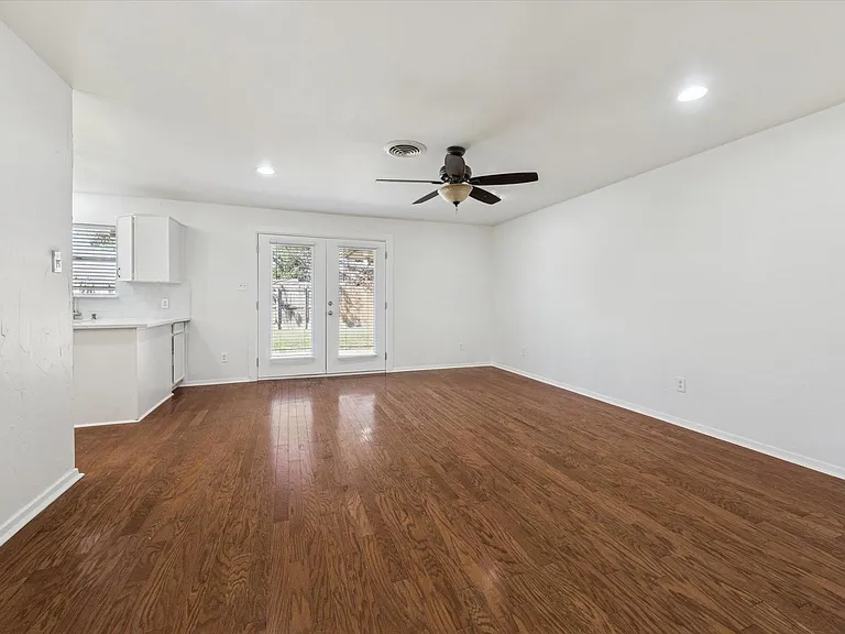 9642 Judalon Ln — Photo 6
