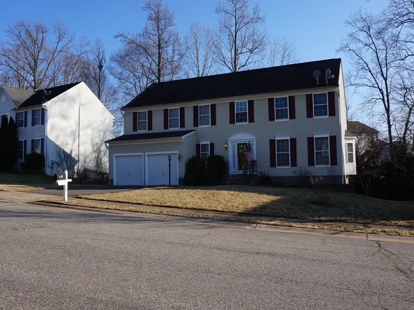 73 Basalt Dr, Fredericksburg, VA 22406