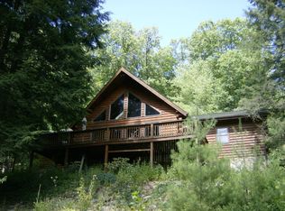 91 Ravine Dr, Jersey Shore, PA 17740