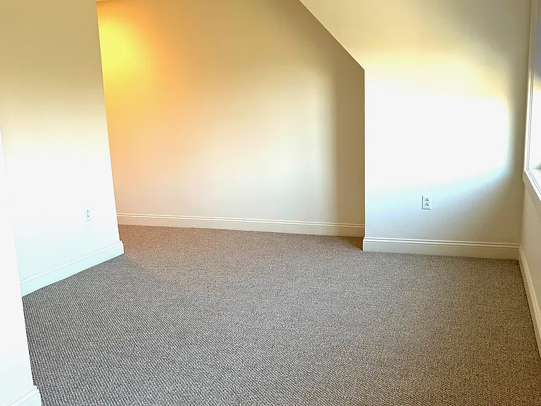 Warner Woods Apartments — Photo 5