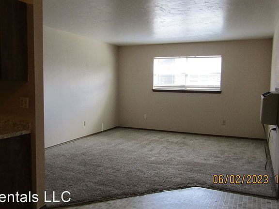 4th image of 1819 NW 82nd St #C-2