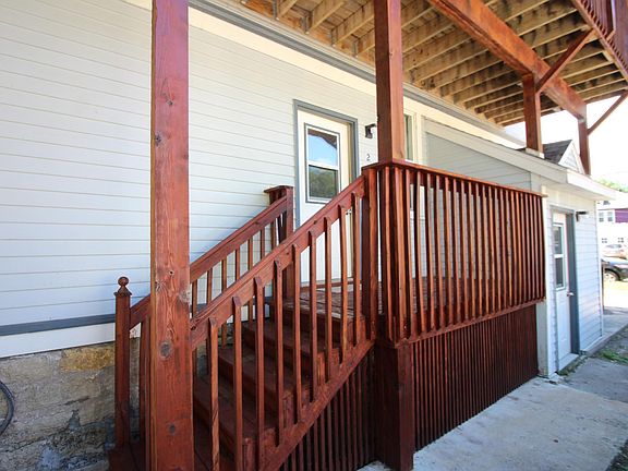 4th image of 328 W Sanborn St #2