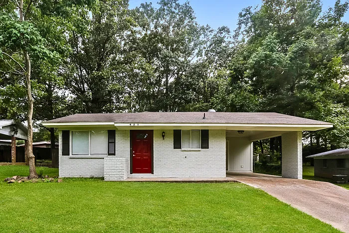 421 Monica Ln