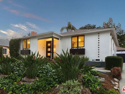 5939 W 76th St, Los Angeles, CA, 90045