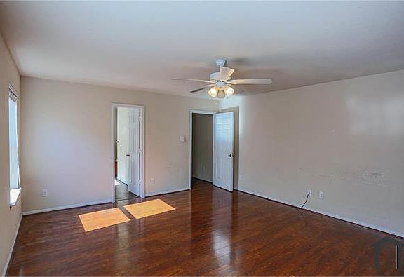 4th image of 13423 Country Path Way