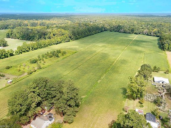 5th image of Benefit Rd