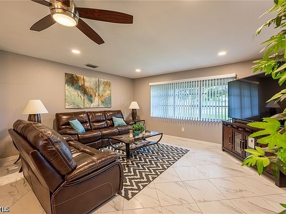 5th image of 531 Pangola Dr
