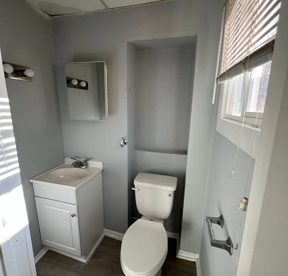 237 Clearfield Ave — Photo 3