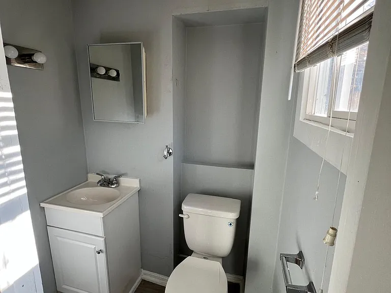 237 Clearfield Ave — Photo 3