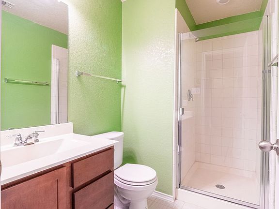 4th image of 2056 Brandywine Dr
