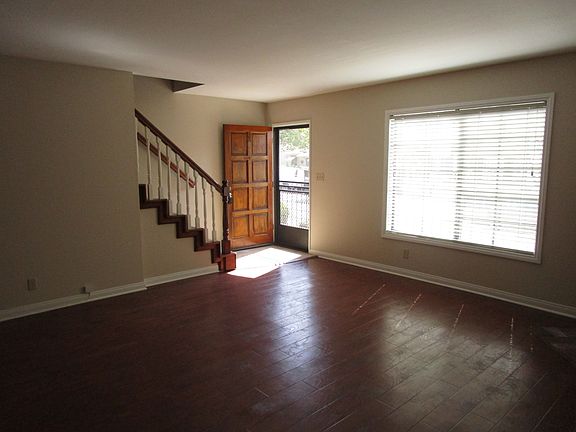 5th image of 545 E Cypress Ave APT A