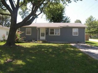 311 N Williams Ave, Bolivar, MO 65613