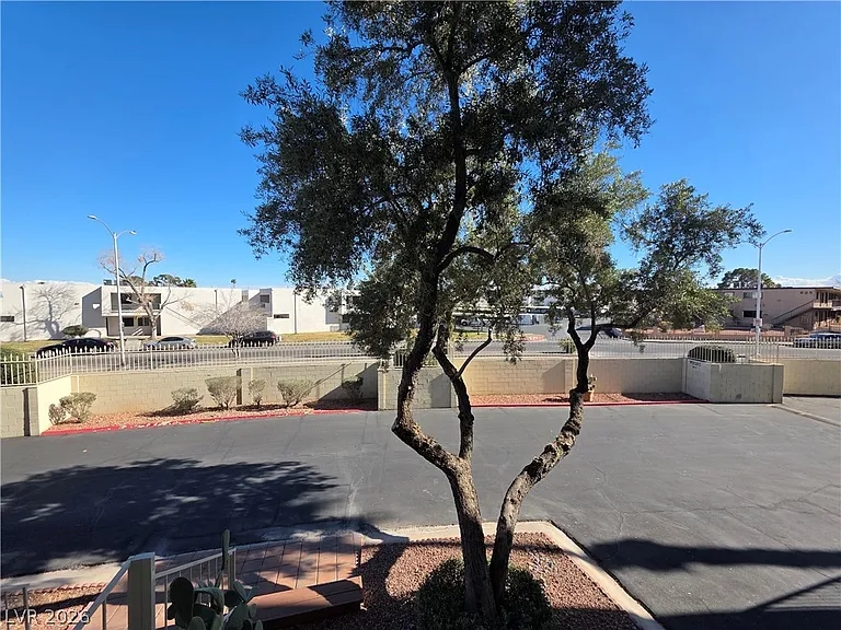 750 S Royal Crest Cir #313 — Photo 6