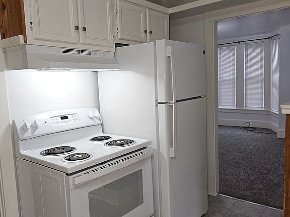 5th image of 12 Maple St #B