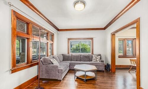 3rd image of 1416 Broadway Ave NW
