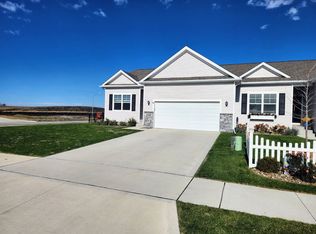 2124 NW 44th St, Ankeny, IA 50023