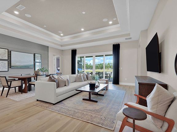 Mahogany Grand Gathering Room