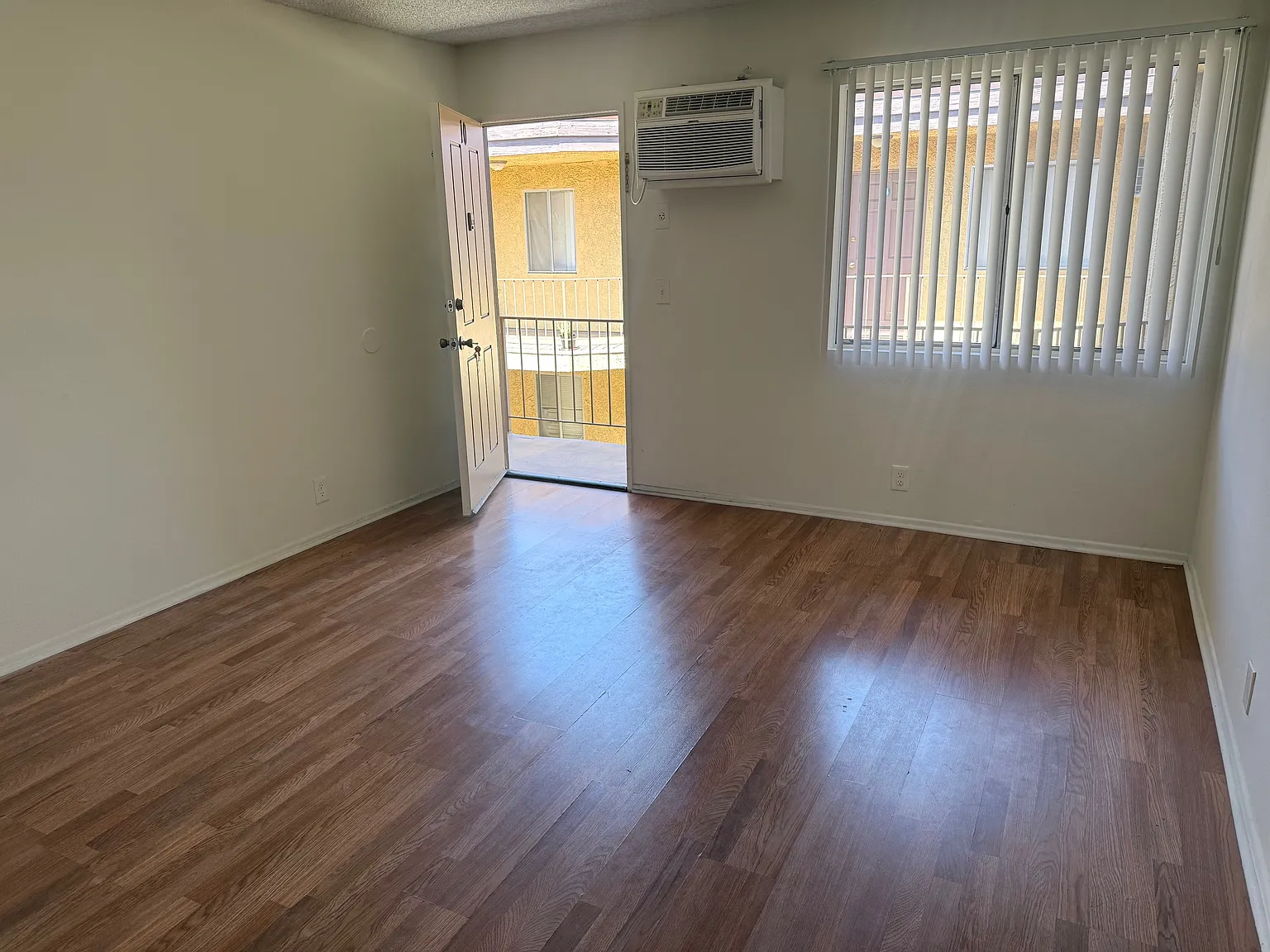 1 bed, $1,800 — Photo 3