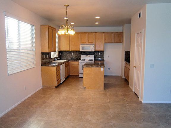 4th image of 26161 Bogoso Ln