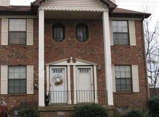2448 Scott Valley Dr, Nashville, TN 37217