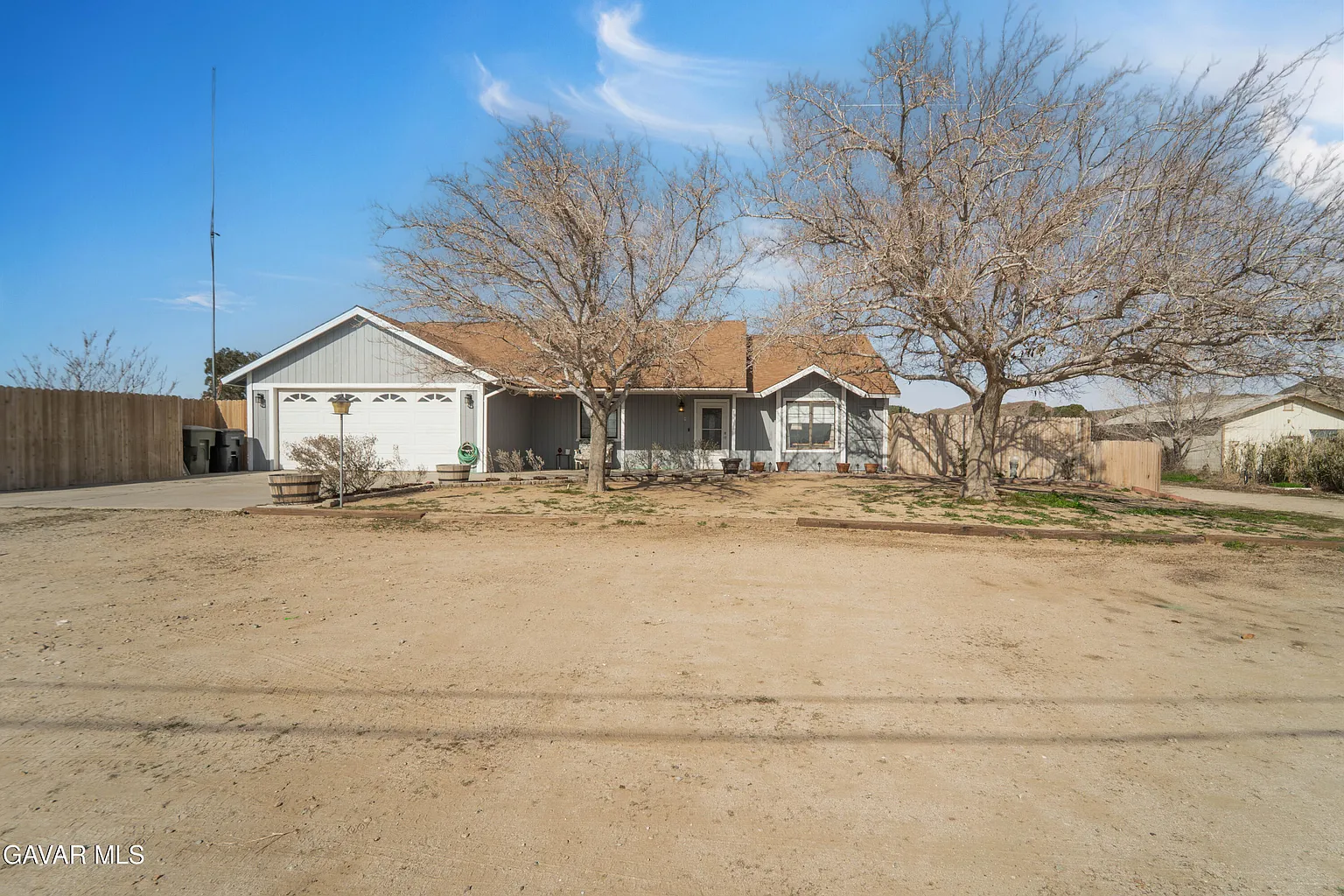 3721 Stetson Ave photo 1